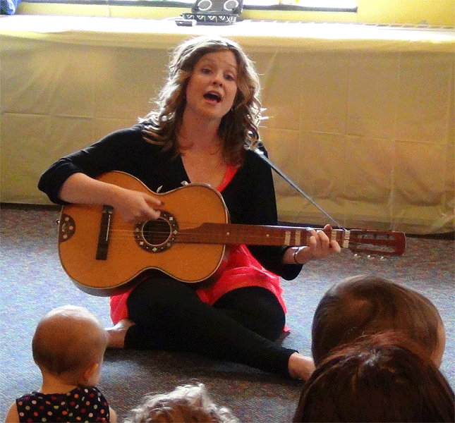 Laura's Music Parties performance